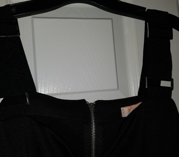 Little black dress - Picture 7 of 8